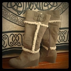 Juicy couture knee high boots